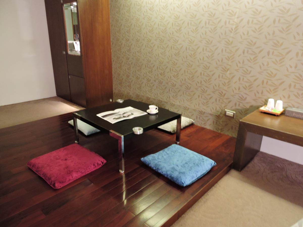 Edinburgh Motel Tainan Dış mekan fotoğraf