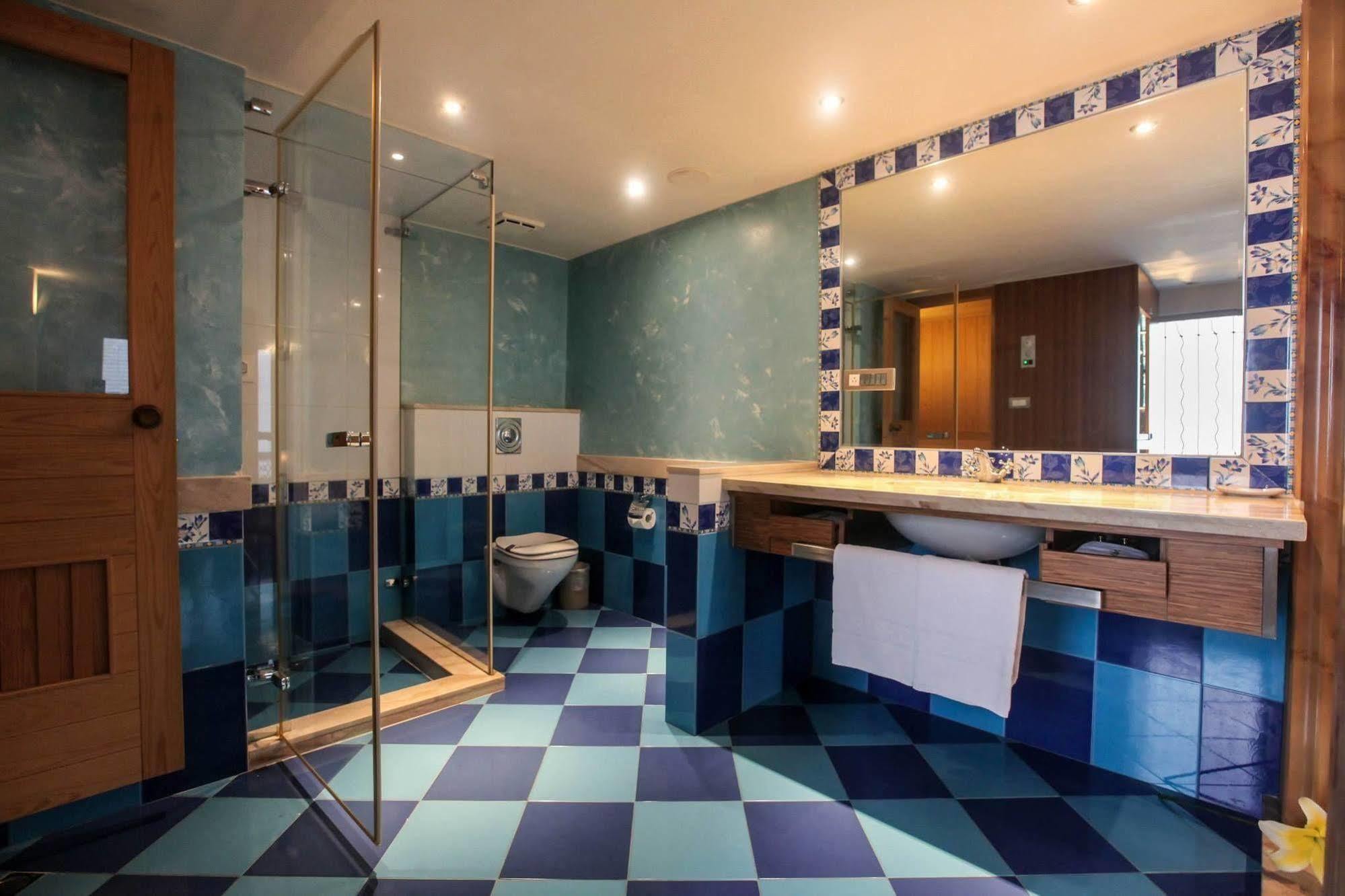 Edinburgh Motel Tainan Dış mekan fotoğraf